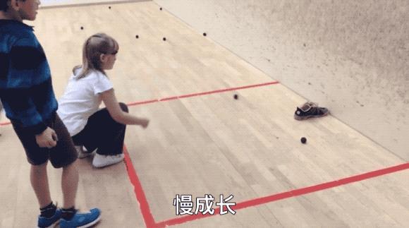 适合孩子家里室内锻炼的运动,适合三四岁儿童的室内体能运动