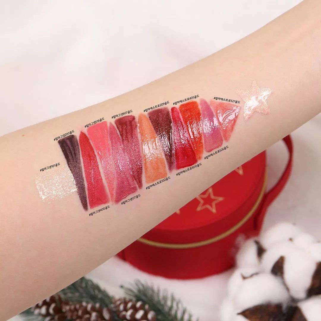 mac2019圣诞限定高光是什么,mac圣诞套装试色2019