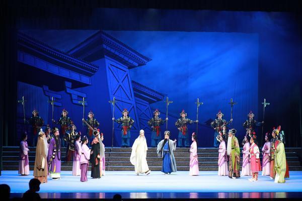 豫剧和京剧谁是中国第一大剧种,中国四大戏曲有京剧豫剧秦腔越剧