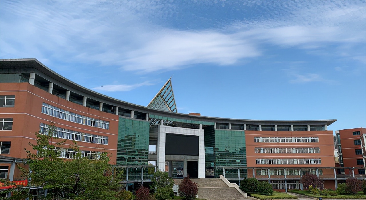 江苏省升学率最高的10所高中排名,江苏几大有名中学