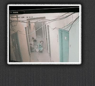 女子被尾随侵害怎么自救,被尾随入室女子自救