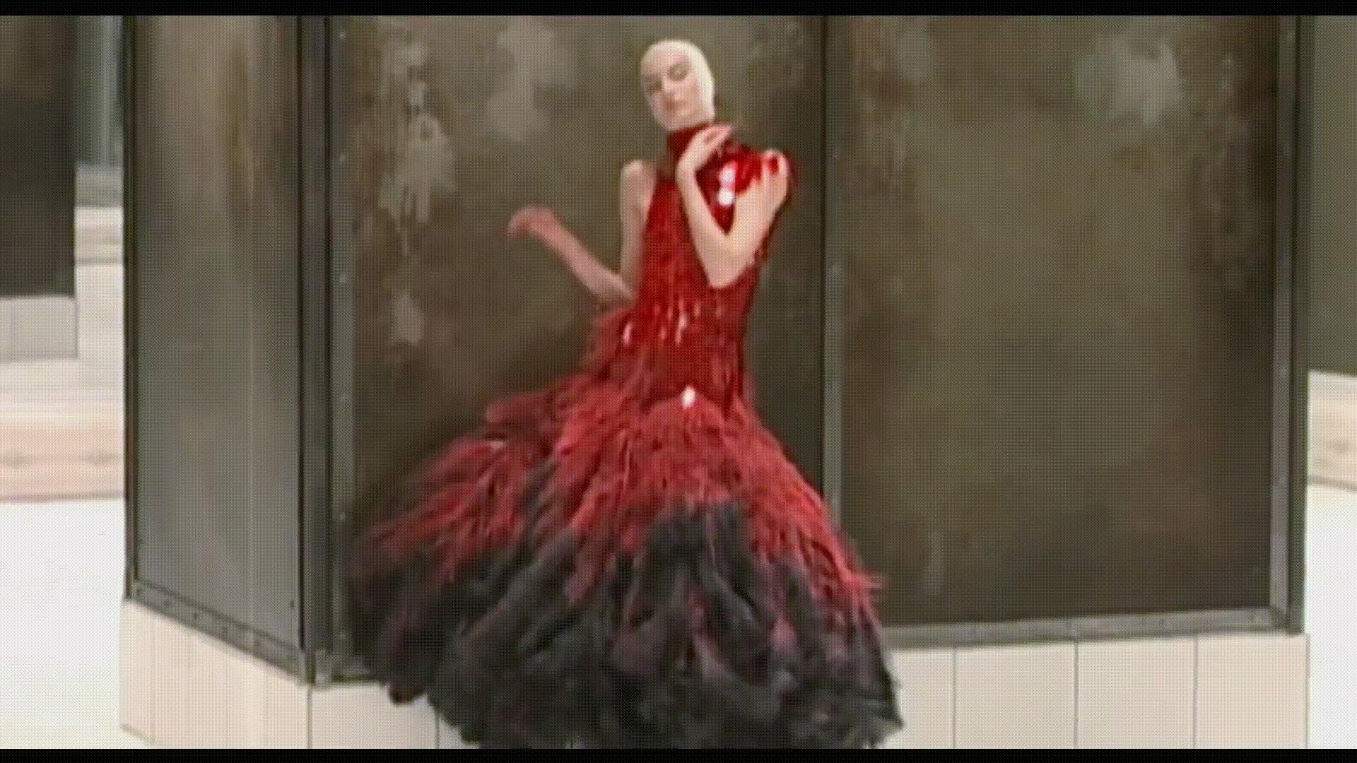 亚历山大麦昆风格,亚历山大麦昆年轻时