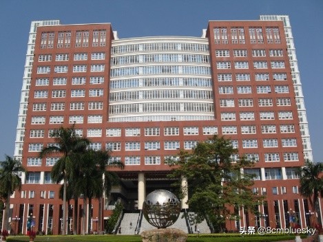 学医不代表什么都懂,学医不从医好吗