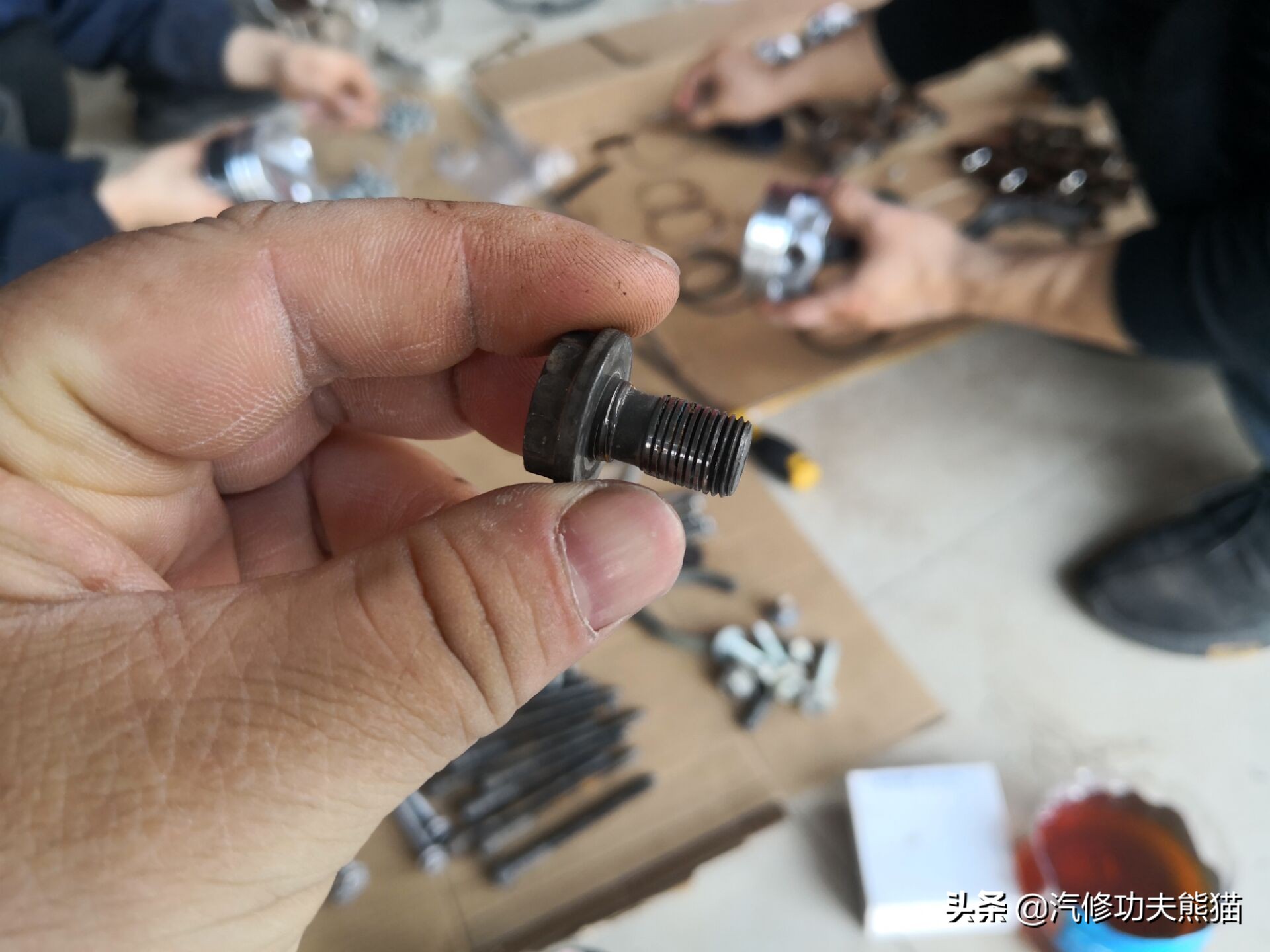 新款大众途观漏油,大众途观烧机油免拆多少钱