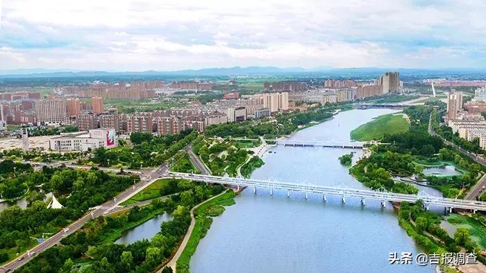 梅河口城市漂亮,梅河口是一座很美的小城