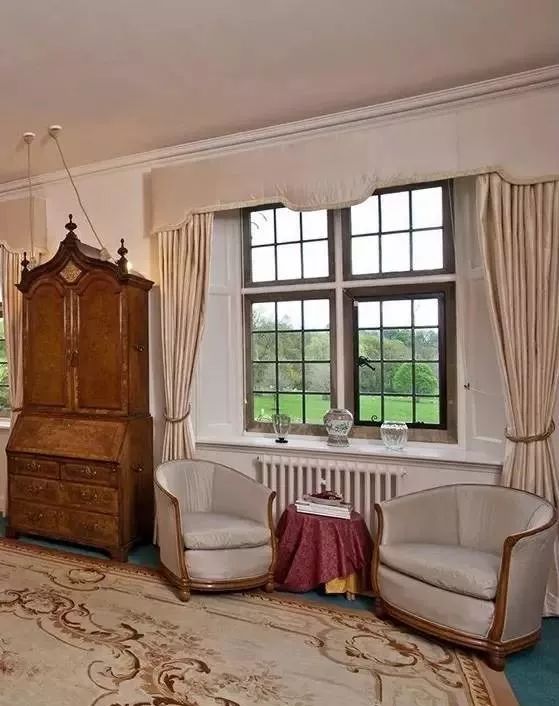 c罗房子贝克汉姆房子,贝克汉姆梅西一家