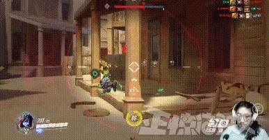 爆笑GIF趣图：美女，这射的是丘比特之箭吧