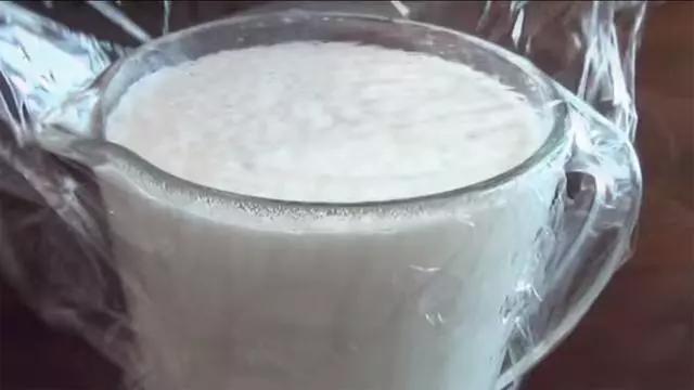 如何做米糕蒸出来的又软又糯,怎样做出又筋道又有嚼劲的米糕