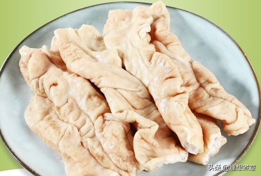 煮熟的猪肚和猪大肠怎么去异味,猪大肠有点臭怎么洗