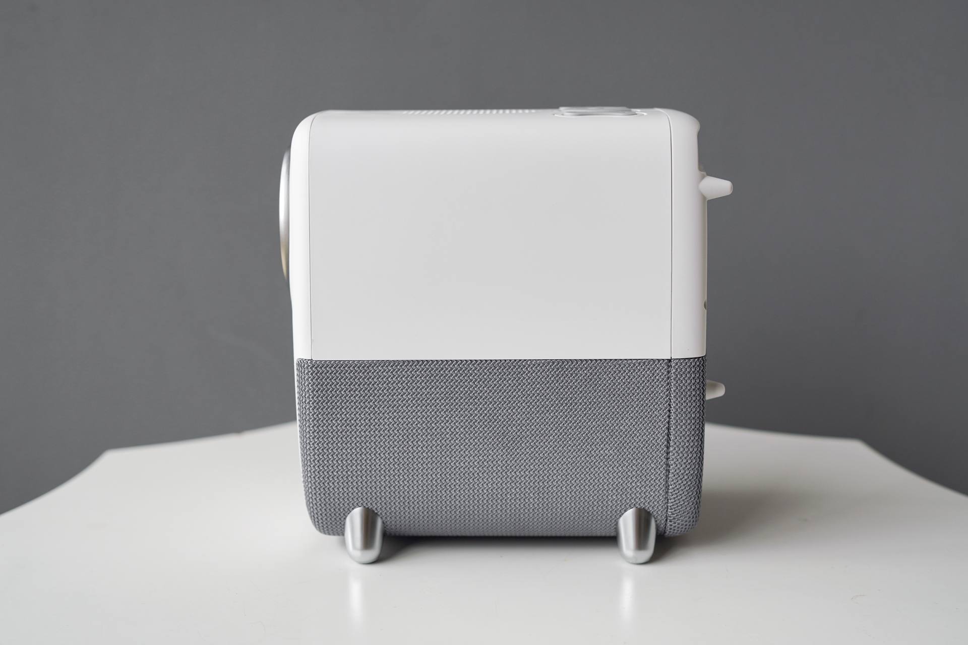 2023性价比最高的投影仪,好用的性价比投影仪