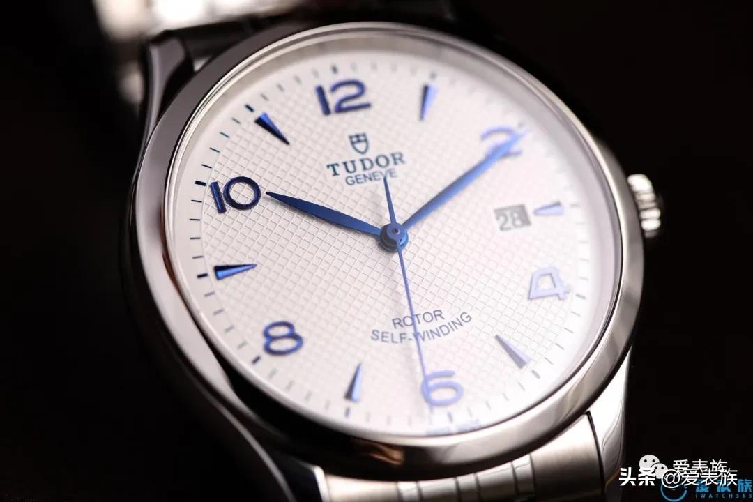 能下水的套装,帝舵1926配正装