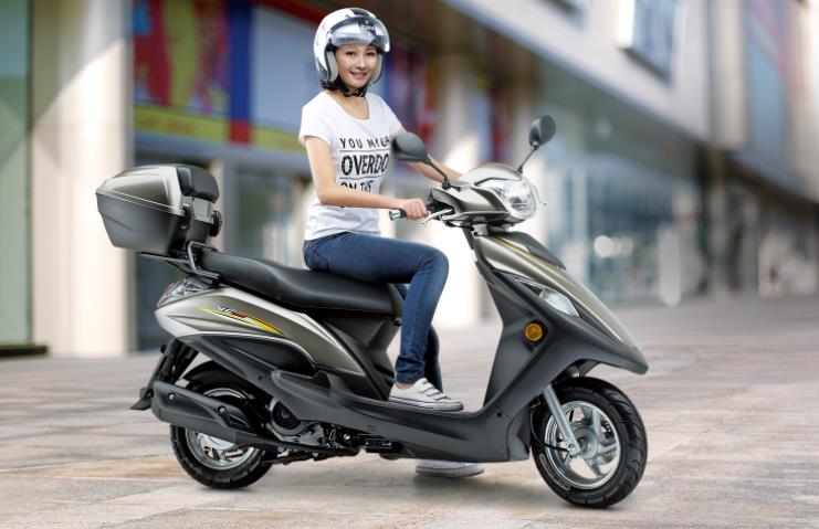 4980元的豪爵vf100n,4980元的豪爵vf100ess发动机