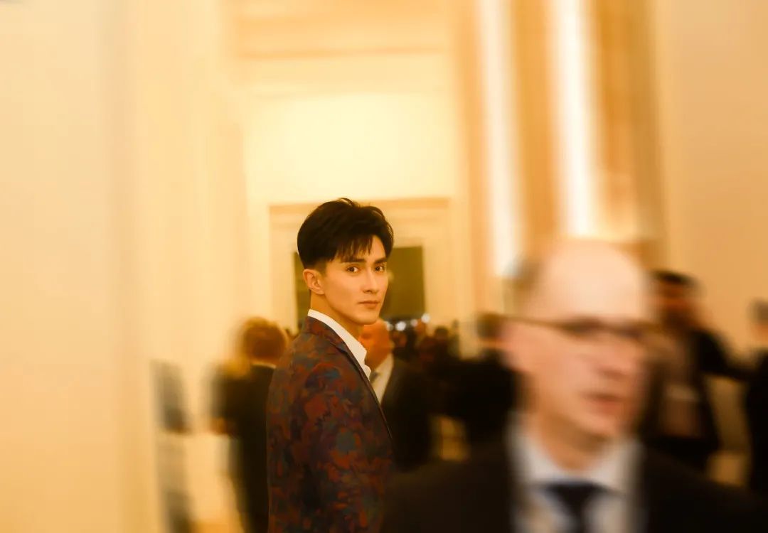 高伟光可塑性,高伟光眼神绅士格调