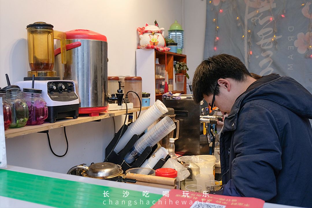 不打眼的通泰街，蕴藏了了一代长沙人的美食回忆