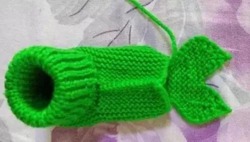 简单婴儿靴子毛线鞋,可爱款钩针宝宝鞋