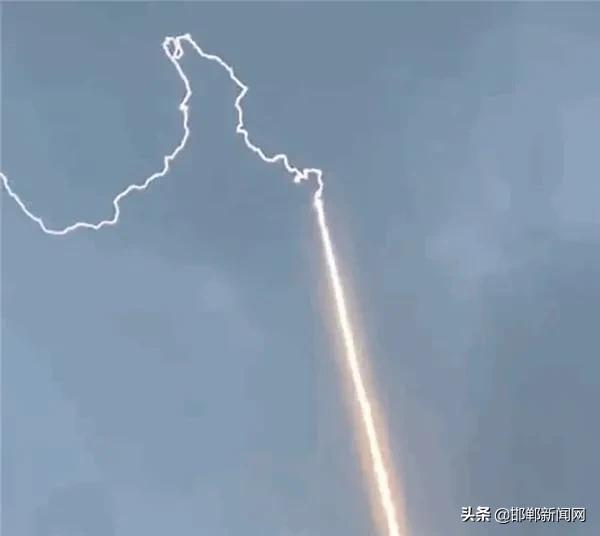 于志刚被逮捕！邢台宁晋地震！天上惊现“金箍棒”！7月16日邯郸新闻早报