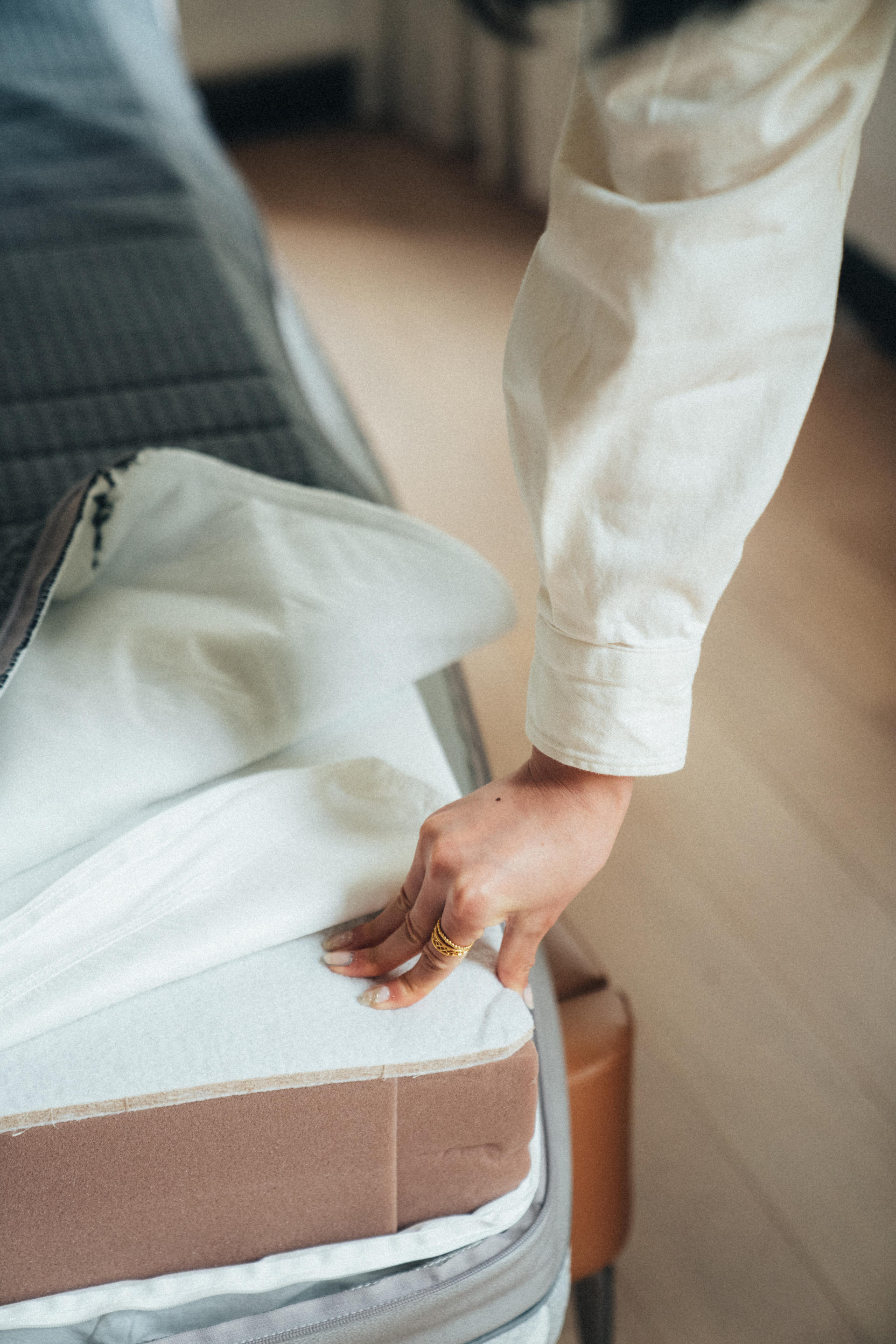 高回弹静音床垫,超柔软弹簧床垫