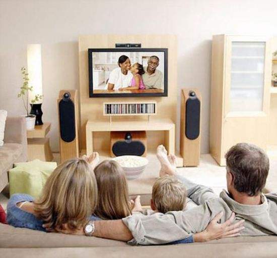 晚上关掉电视，插头要不要拔掉？很多家庭并不知道正确做法