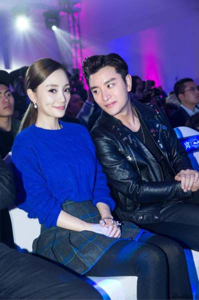 甜馨已经被改名字了么,甜馨改姓了吗