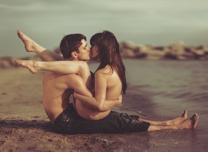 情侣之间一定要有默契吗,情侣之间一定要有很多话说么