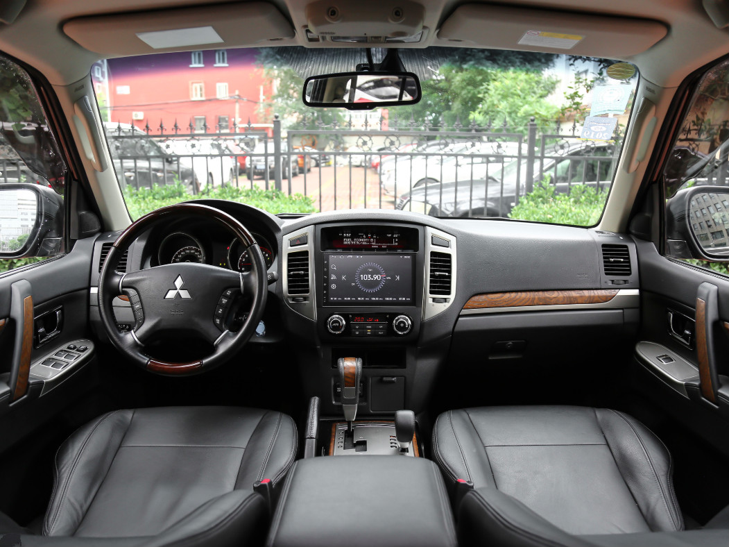 十几年帕杰罗v73,十几年的帕杰罗v93