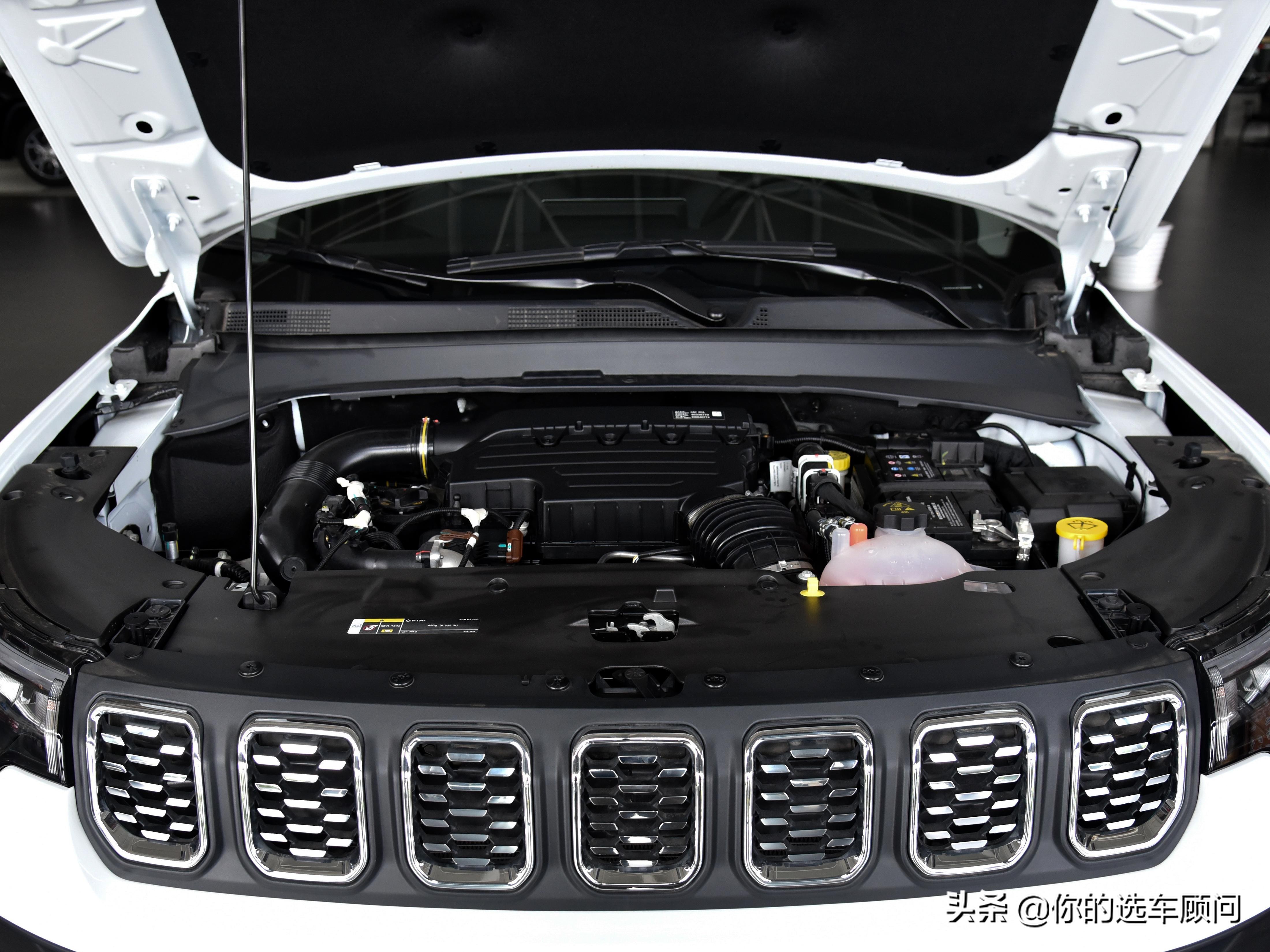 jeep指南者尺寸与中型suv对比,吉普suv最丑车型