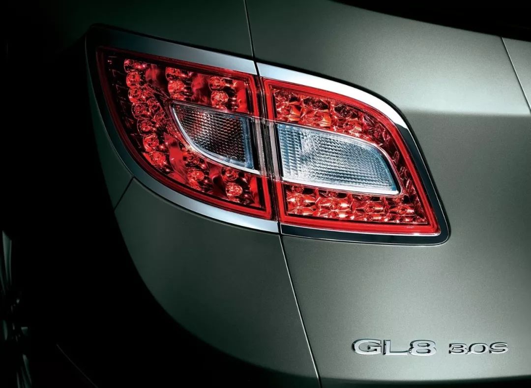 传祺gl8加长版,传奇gl8手动