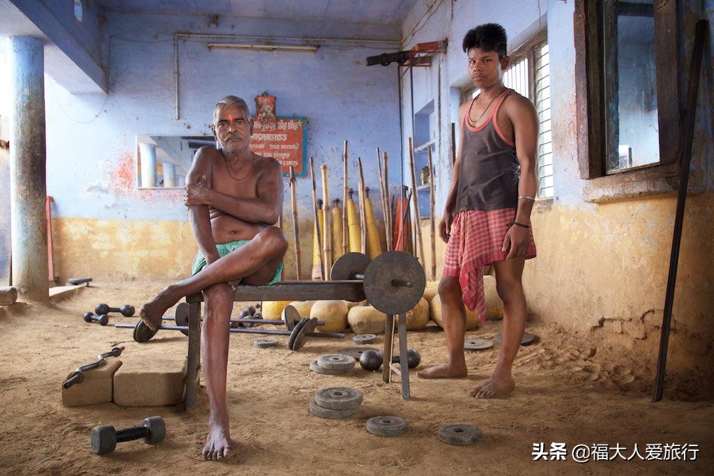 印度传统库什蒂表演者，泥坑里面讨生活，每天除了训练还是训练