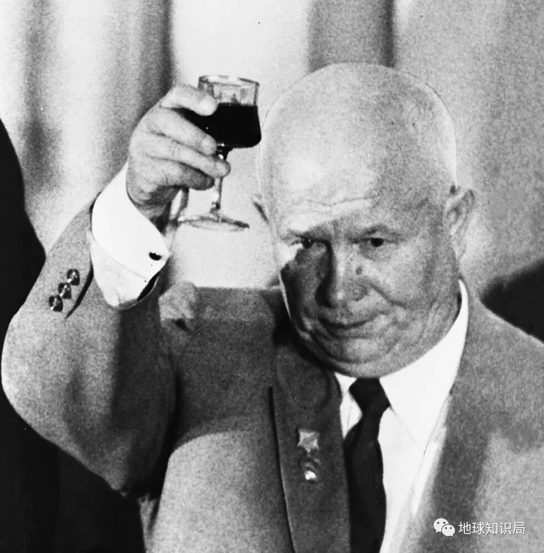 苏联人民最喜欢去哪里放松身体？|地球知识局