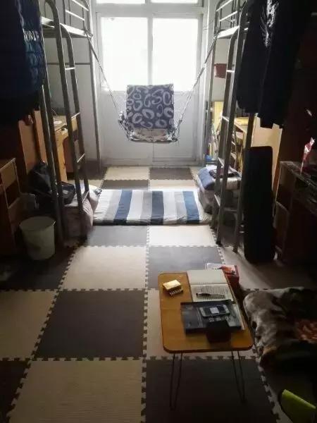 西安建筑科技大学大雁塔校区宿舍,西安高新职业技术学院宿舍