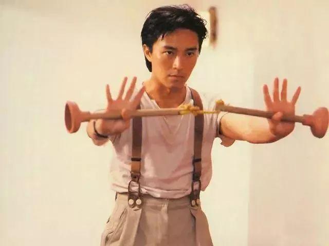 只拍5部电影却曾红遍全球,27岁最巅峰时刻