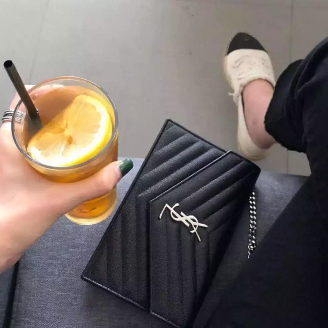 日常实用的大牌包包有哪些,大牌包包入门推荐百搭一千左右