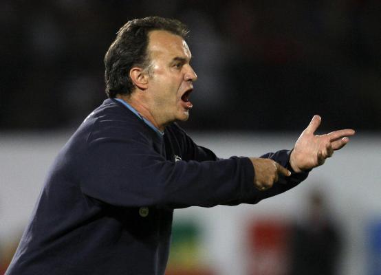 贝尔萨离开利兹联,利兹联主帅贝尔萨下课