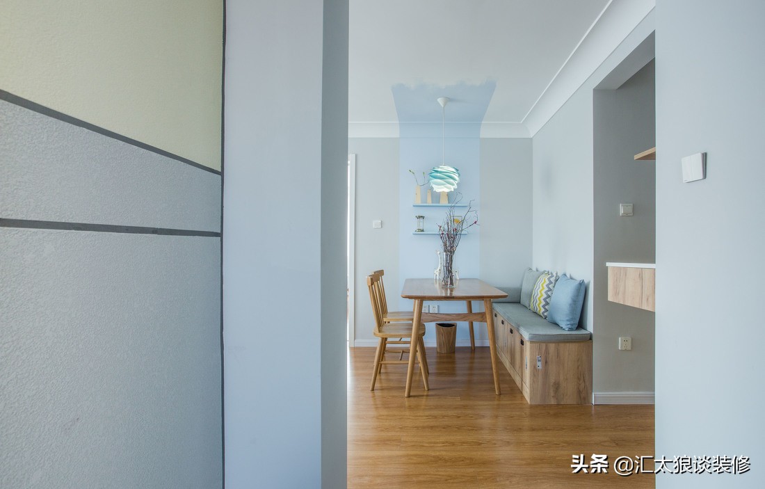 简单装修刷亮色乳胶漆效果案例,不吊顶不装射灯装修效果图