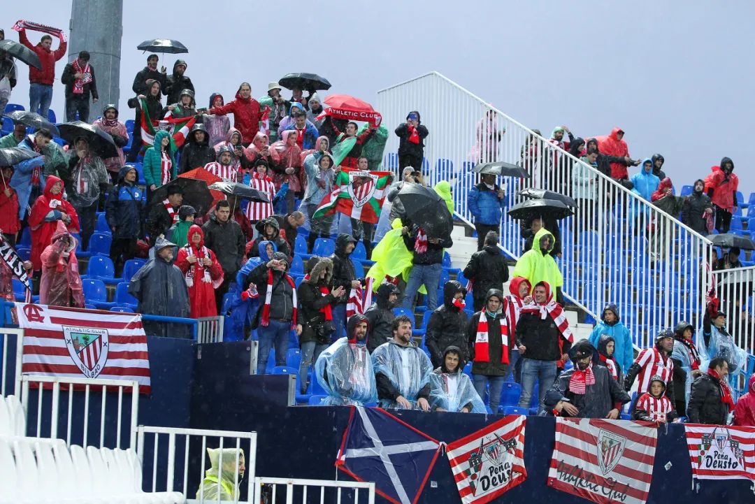 fifa20简单实用过人技巧,fifa20特性复苏之风