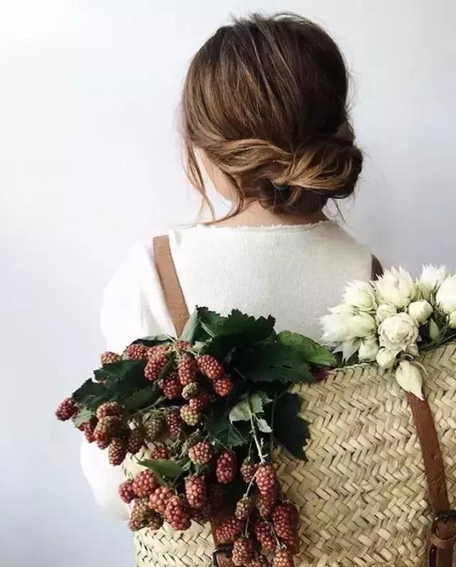 开一个花店大概能挣多少钱,成都开花店一个月能挣多少钱