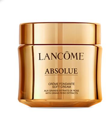 最近吴昕晒出一款的化妆水,吴昕推荐30岁的护肤