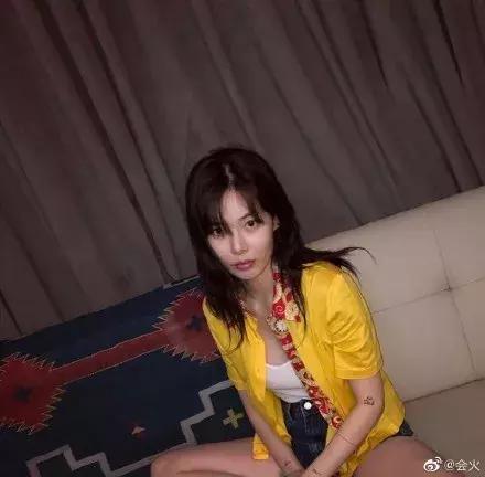 泫雅减肥前后对比照片,泫雅减肥舞原视频