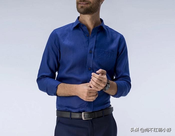 衬衫的潮流穿搭技巧男士,男士衬衫的穿搭与讲解