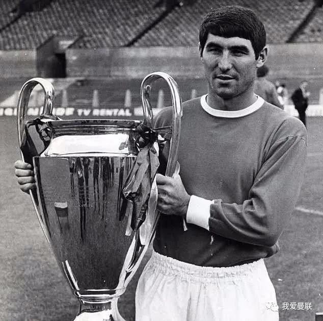 曼联最后一次欧冠冠军阵容,曼联传奇左后卫