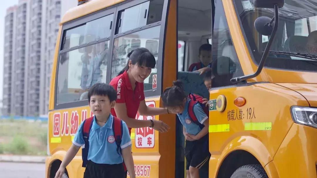 最美教师照片视频,全国最美教师视频素材3-5分钟