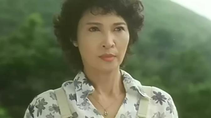 豆瓣8.9，这不仅仅是一部神作，看许鞍华如何讲述女人四十的不易