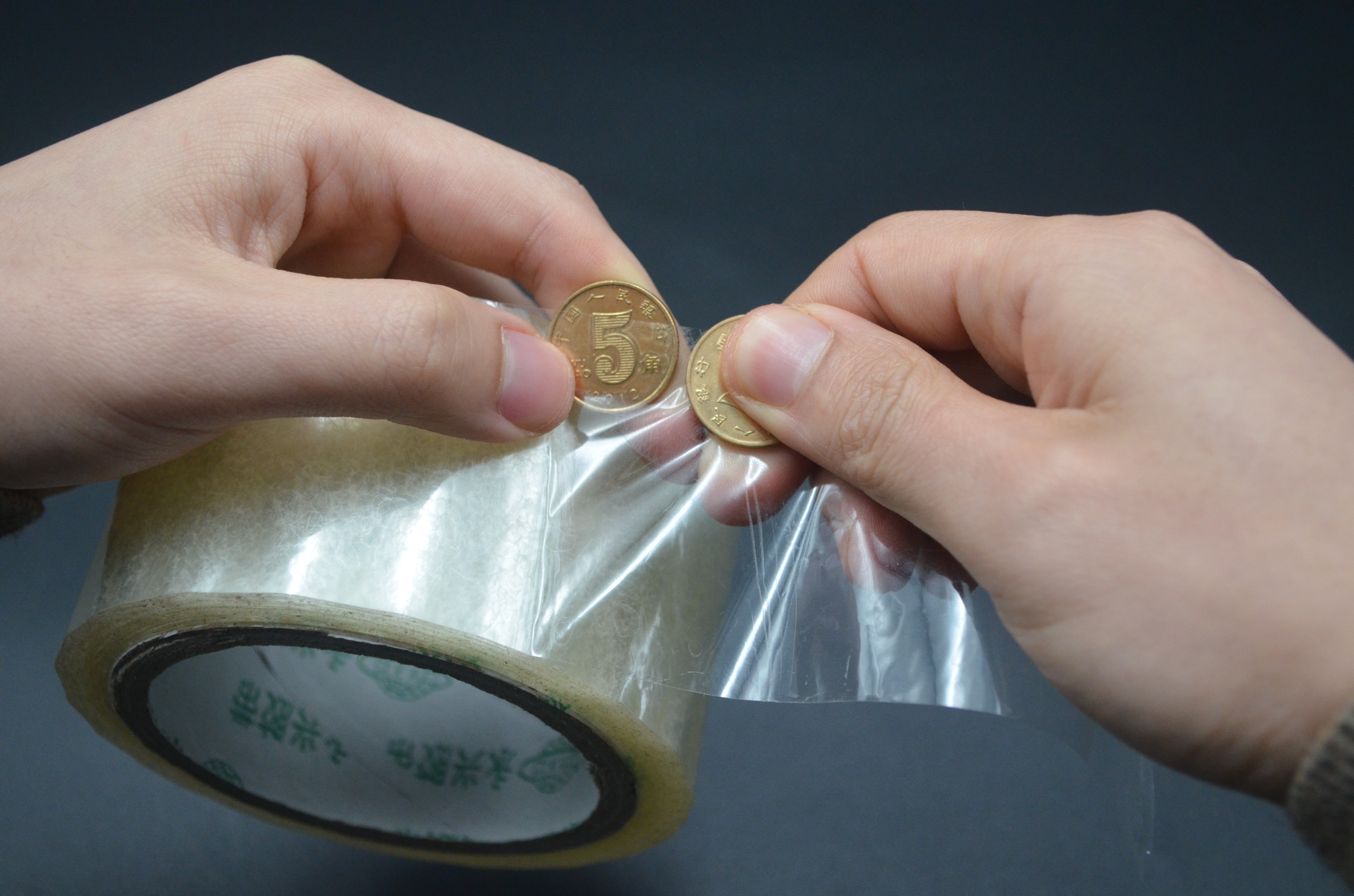 5角硬币放在墙角上有什么讲究,墙角扔五角硬币的禁忌