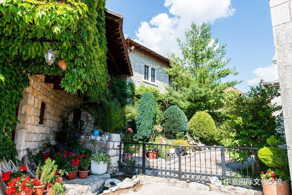 连巨星政要都亲睐的修道院葡萄酒庄你还不赶紧的｜尽在波黑福尔多