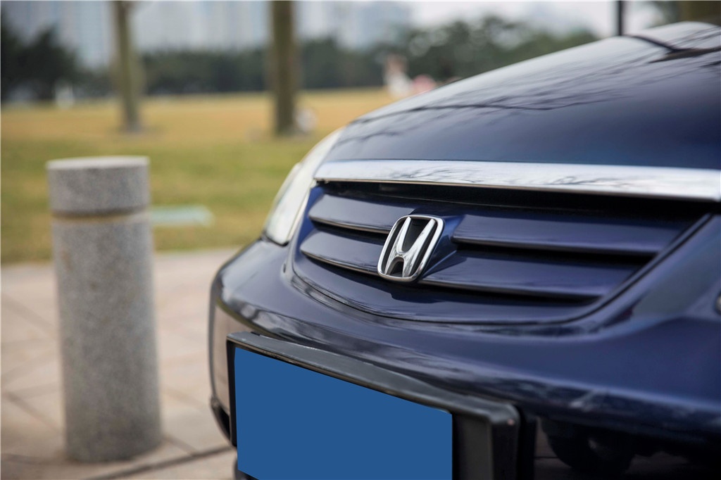 这台思域当年售价比雅阁还贵，如今车友为情怀将其收入囊中