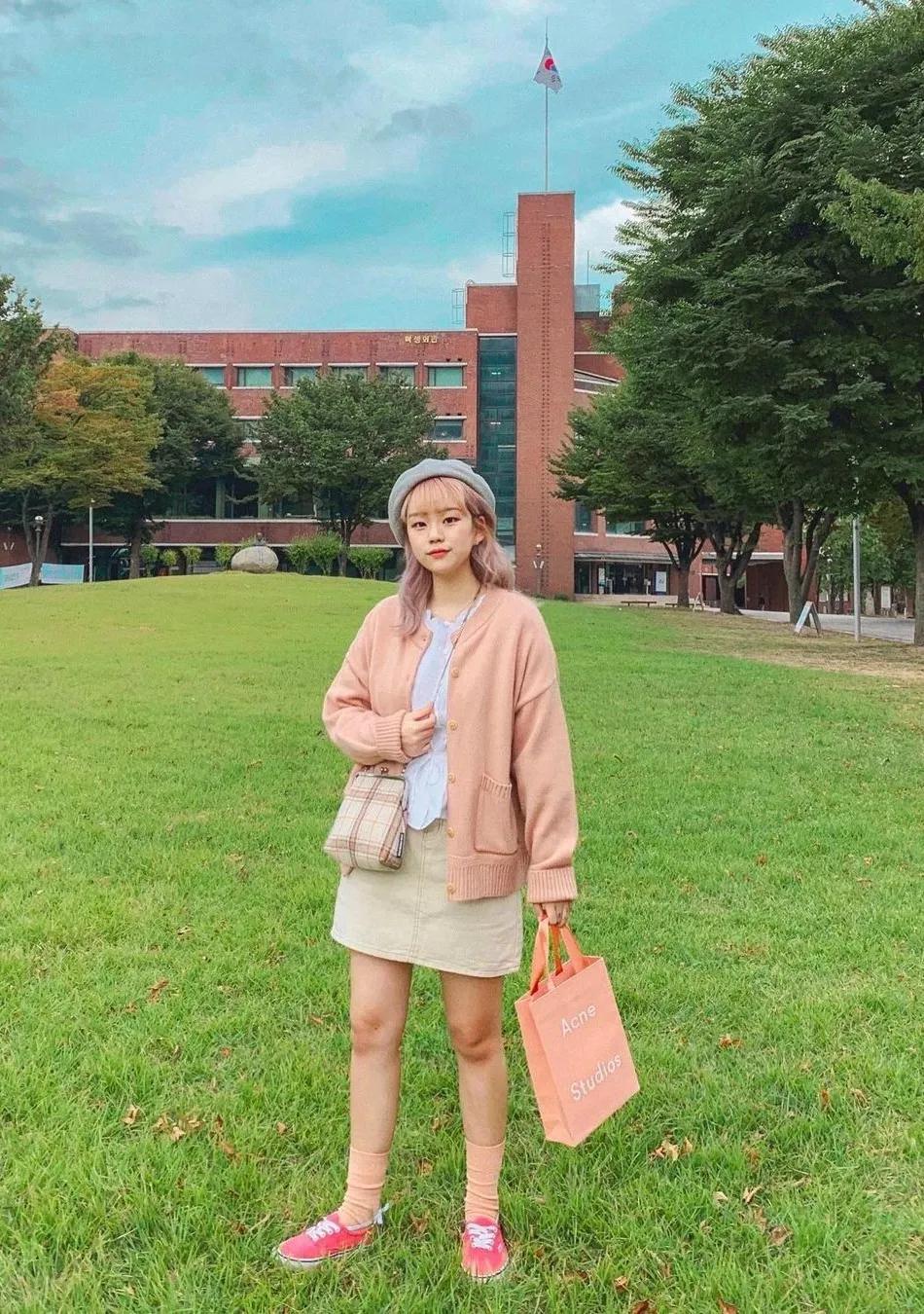 jennie穿搭冬香奈儿,求jennie同款衣服