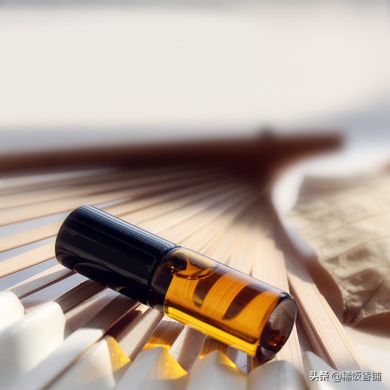 精油怎么保存不会有哈喇味,精油为何需要避光保存