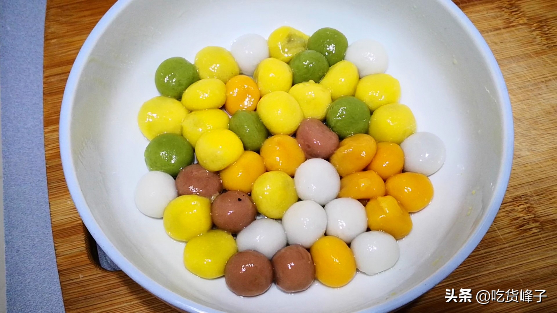 煮汤圆时是冷水下锅还是热水下锅,汤圆煮几分钟才好吃