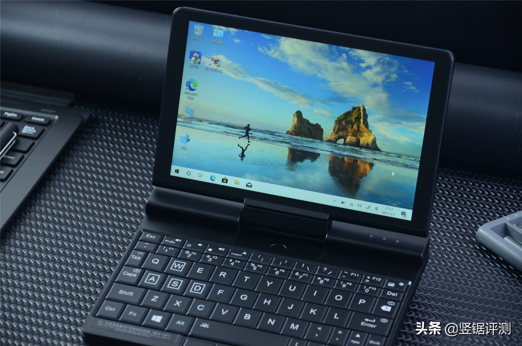 屏幕支持旋转！壹号本“工程师PC”迷你笔记本评测