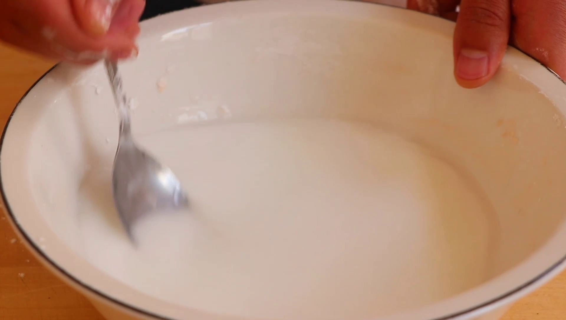 教你做凉粉的配方和技巧,在家自制凉粉嫩滑有弹性太好吃了